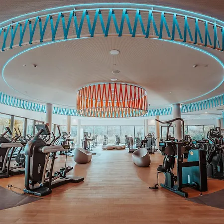 فندق Leiro Residences - Preferred & 5*