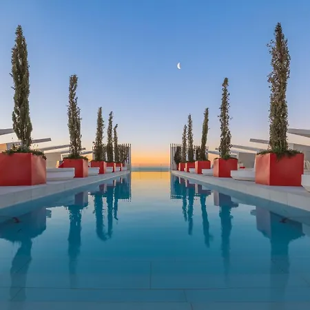 Leiro Residences - Preferred & فندق