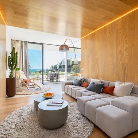 Leiro Residences Hotel