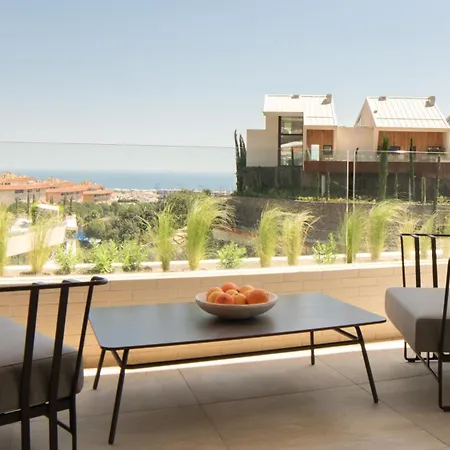 Leiro Residences Hotel
